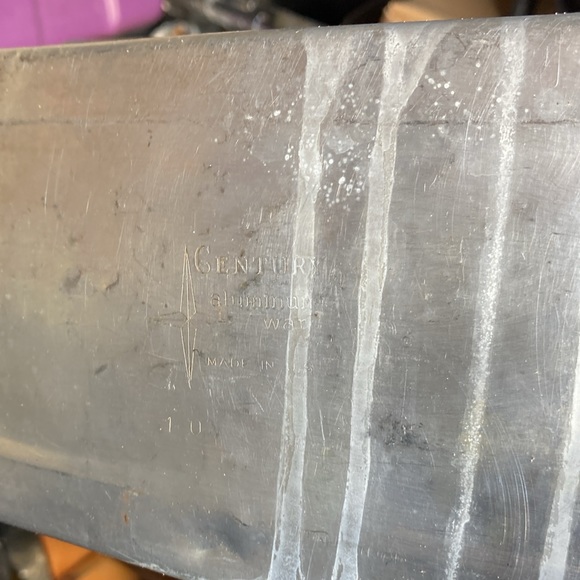 Century Aluminum bread pan - Picture 3 of 3